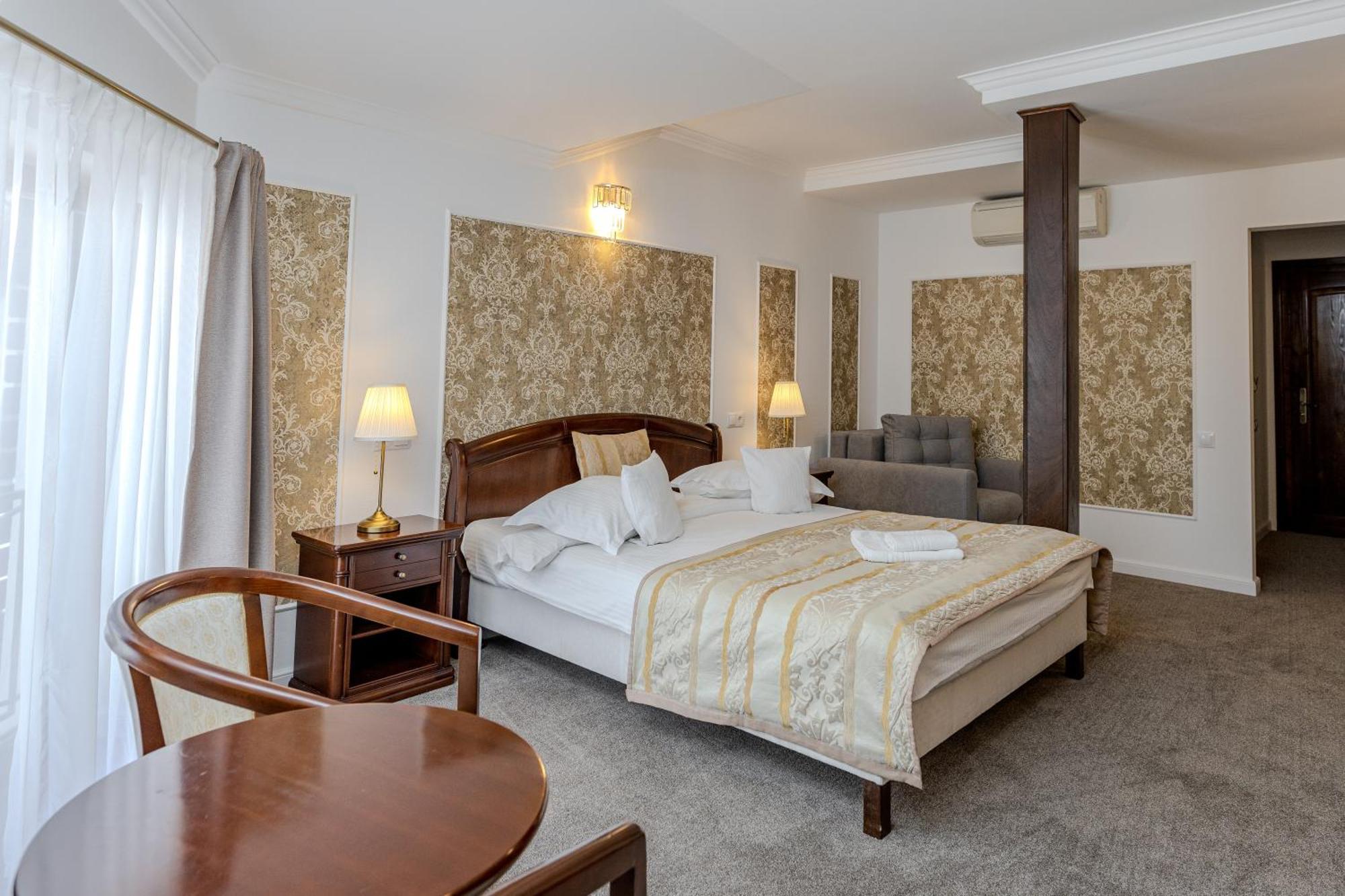 La Maison De Caroline Alba Iulia Bagian luar foto